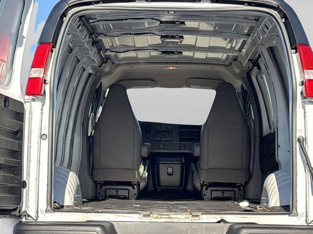 2024 Chevrolet Express Cargo Van RWD 2500 Regular Wheelbase WT