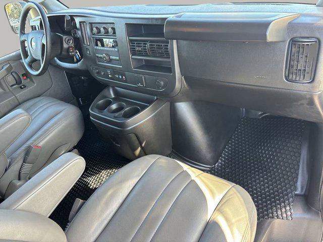 2024 Chevrolet Express Cargo Van RWD 2500 Regular Wheelbase WT