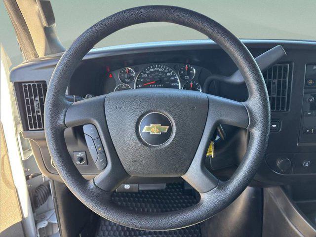 2024 Chevrolet Express Cargo Van RWD 2500 Regular Wheelbase WT