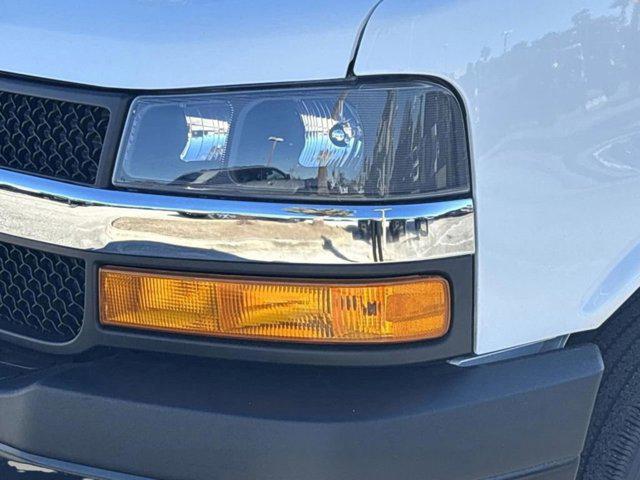 2024 Chevrolet Express Cargo Van RWD 2500 Regular Wheelbase WT