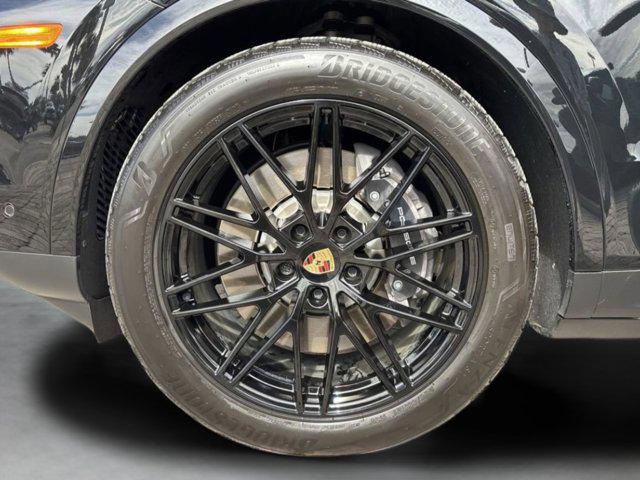 2025 Porsche Cayenne E-Hybrid E-Hybrid Coupe AWD