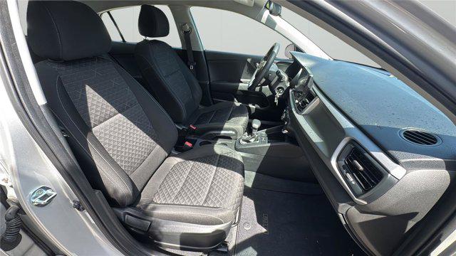 2022 Kia Rio LX