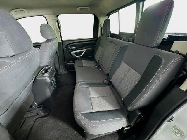 2024 Nissan Titan XD Crew Cab SV 4x4