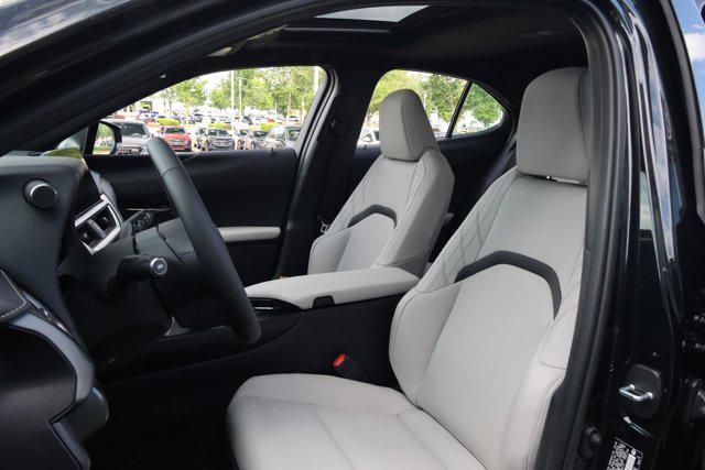 2026 Lexus 300 Premium