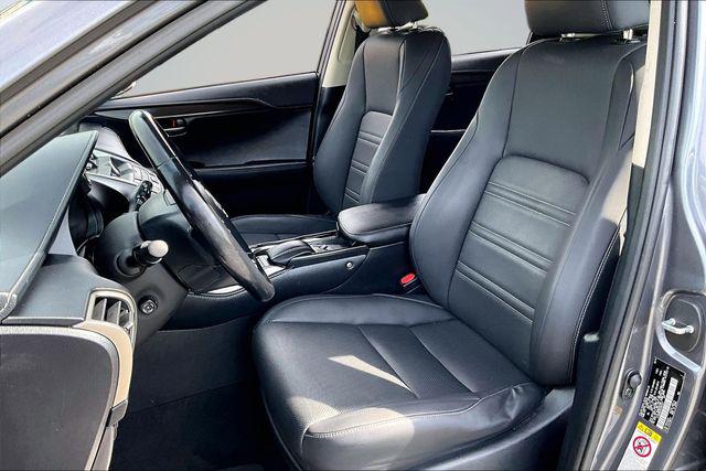 2016 Lexus NX 200t 200t