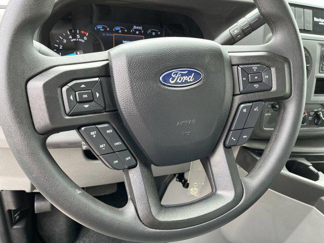 2027 Ford E-Series Cutaway Base