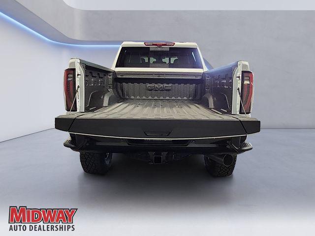 2026 GMC Sierra 2500HD Crew Cab, Standard Bed, AT4X, 4WD