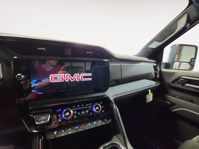 2026 GMC Sierra 2500HD Crew Cab, Standard Bed, AT4X, 4WD