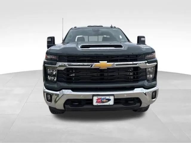 2026 Chevrolet Silverado 2500HD Crew Cab, Long Bed, LT, 4WD