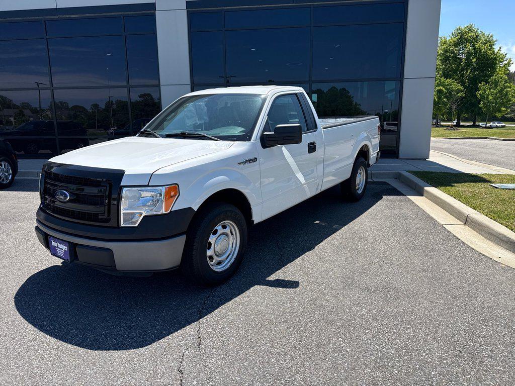 OXFORD WHITE 2013 Ford F-150 XL Pickup Truck 4X2 Automatic