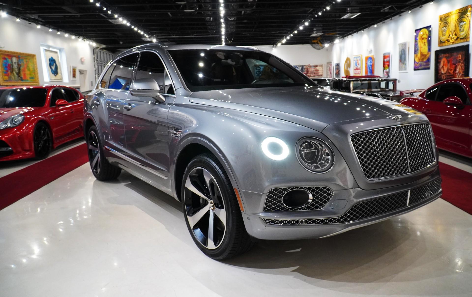 2020 Bentley Bentayga V8 AWD SUV / Crossover All-Wheel Drive Automatic