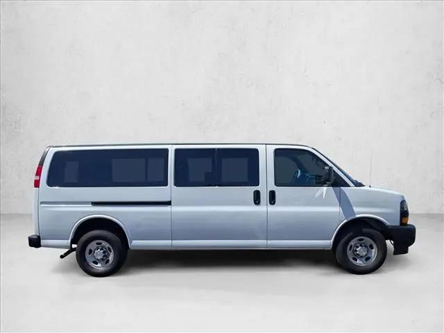2023 Chevrolet Express Passenger RWD 3500 Extended Wheelbase LS