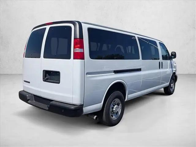 2023 Chevrolet Express Passenger RWD 3500 Extended Wheelbase LS