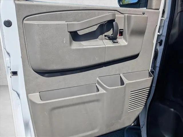 2023 Chevrolet Express Passenger RWD 3500 Extended Wheelbase LS