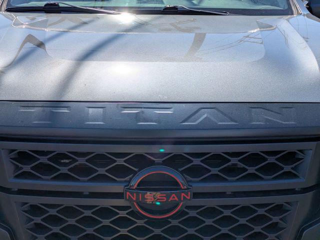 2024 Nissan Titan Crew Cab PRO-4X 4x4