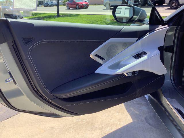 2023 Chevrolet Corvette Stingray RWD Coupe 2LT