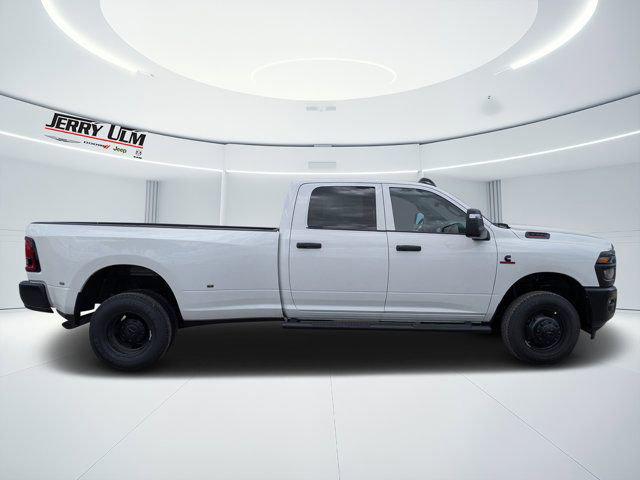 2026 RAM Ram 3500 RAM 3500 TRADESMAN CREW CAB 4X4 8 BOX