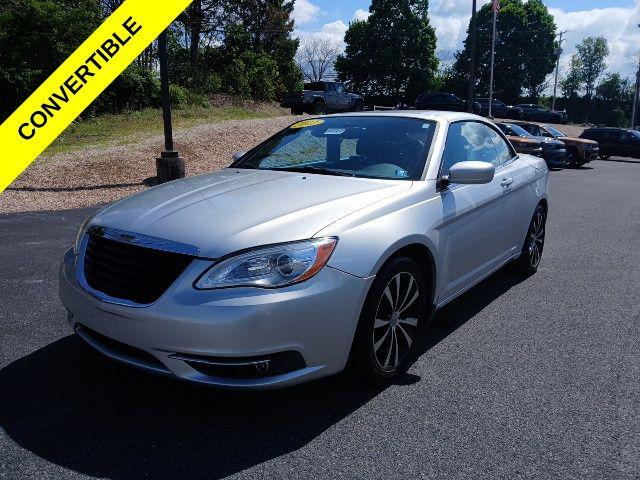 2012 Chrysler 200 S 2012 Chrysler 200 S