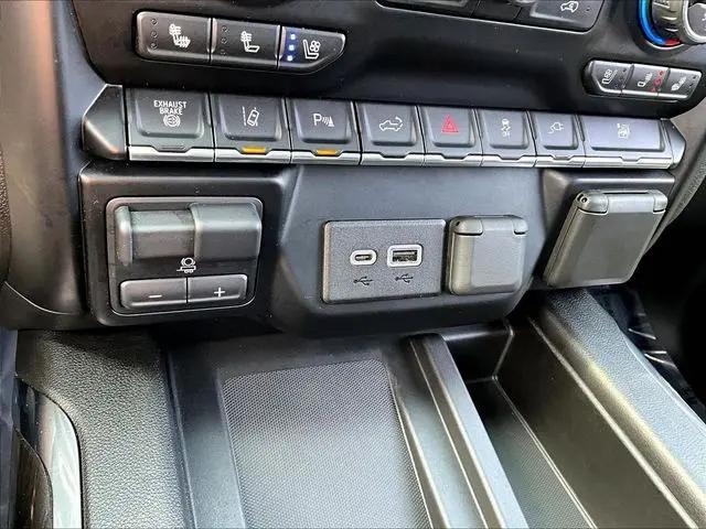2020 Chevrolet Silverado 2500HD 4WD Crew Cab Standard Bed LTZ