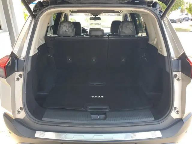 2021 Nissan Rogue SL FWD