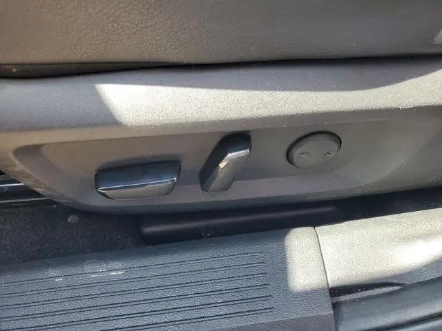2021 Nissan Rogue SL FWD