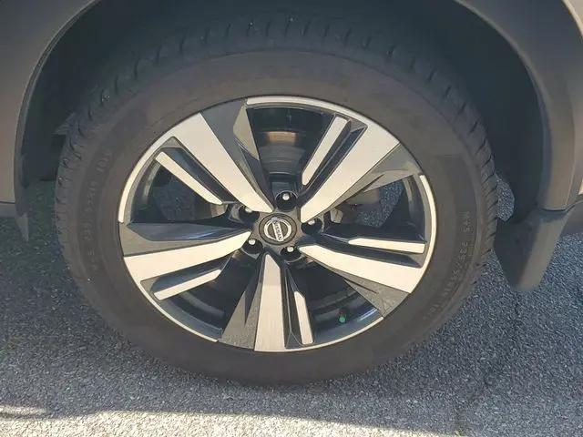 2021 Nissan Rogue SL FWD