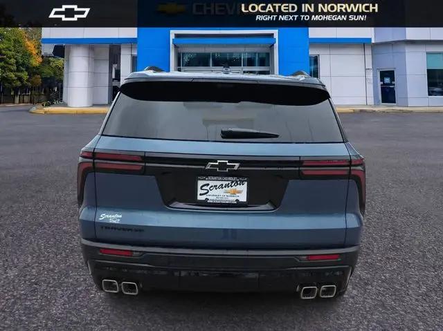 2026 Chevrolet Traverse FWD LT