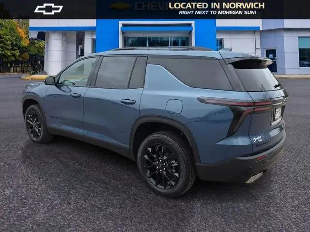 2026 Chevrolet Traverse FWD LT
