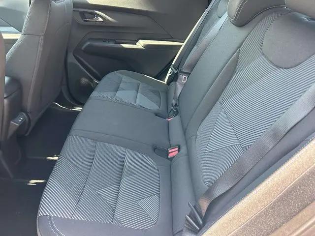 2027 Chevrolet Bolt LT FWD