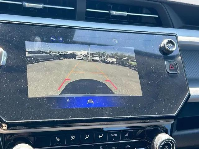 2027 Chevrolet Bolt LT FWD