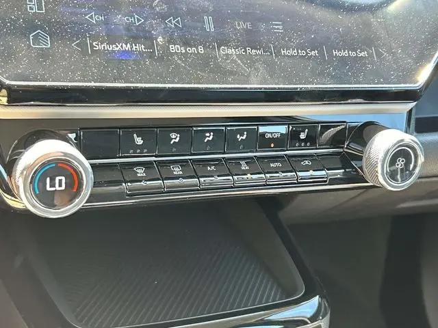 2027 Chevrolet Bolt LT FWD