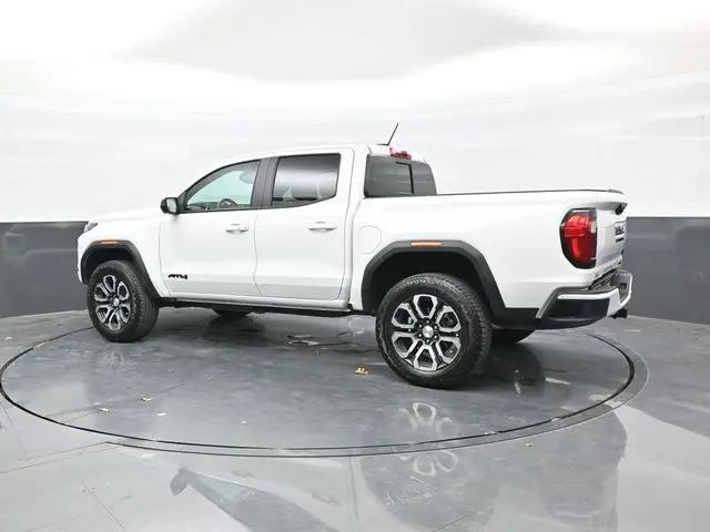2024 GMC Canyon 4WD AT4