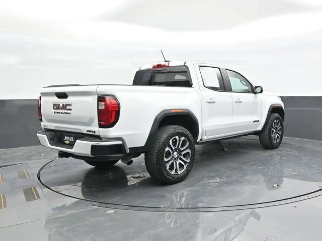 2024 GMC Canyon 4WD AT4