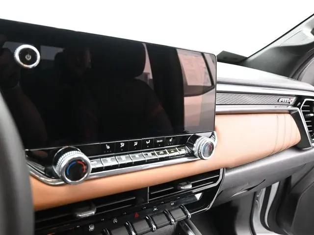 2024 GMC Canyon 4WD AT4