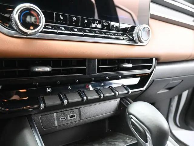 2024 GMC Canyon 4WD AT4