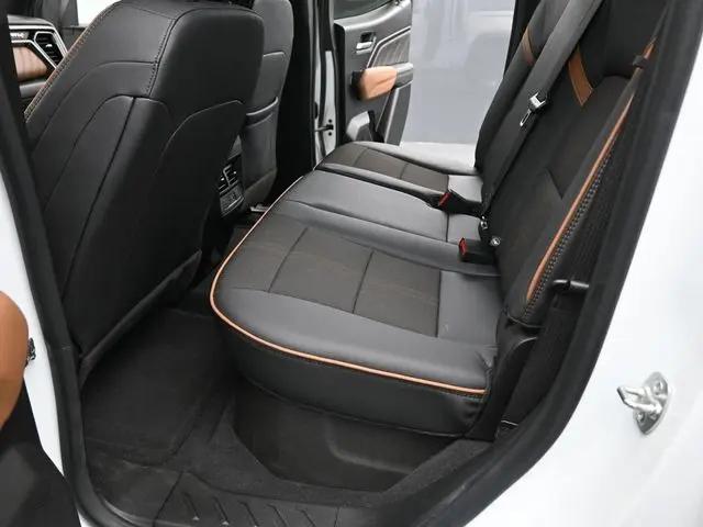 2024 GMC Canyon 4WD AT4