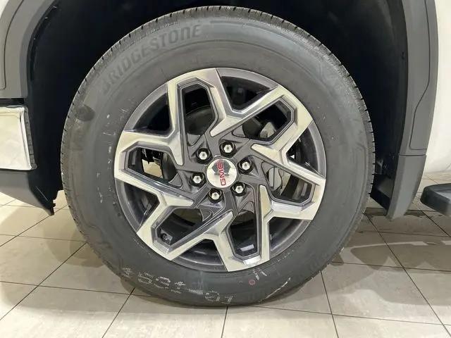 2026 GMC Sierra 1500 Crew Cab, Short Bed, SLT, RWD