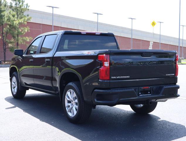 2026 Chevrolet Silverado 1500 4WD Crew Cab Short Bed Custom
