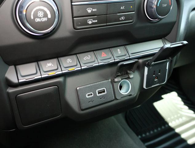 2026 Chevrolet Silverado 1500 4WD Crew Cab Short Bed Custom
