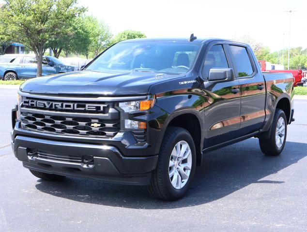 2026 Chevrolet Silverado 1500 4WD Crew Cab Short Bed Custom
