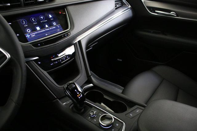 2025 Cadillac XT5 AWD Luxury