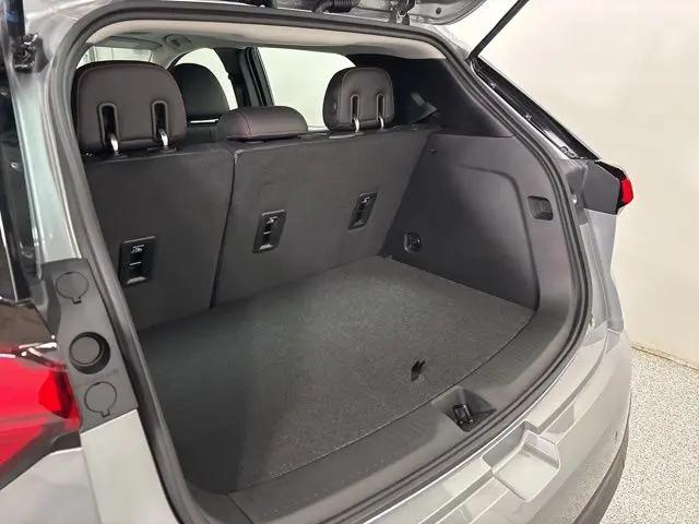 2027 Chevrolet Bolt RS FWD