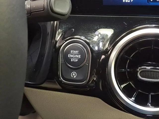 2026 Mercedes-Benz GLA-CLASS 4MATIC