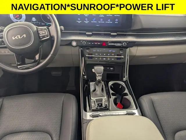 2024 Kia Carnival MPV SX Prestige