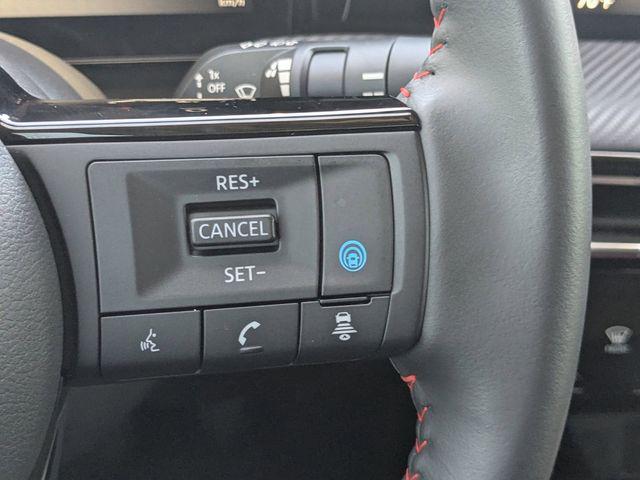 2025 Nissan Kicks SR FWD