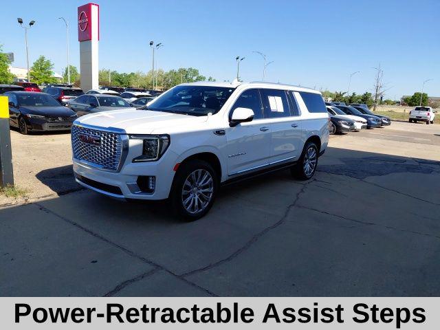 2022 GMC Yukon XL 4WD Denali