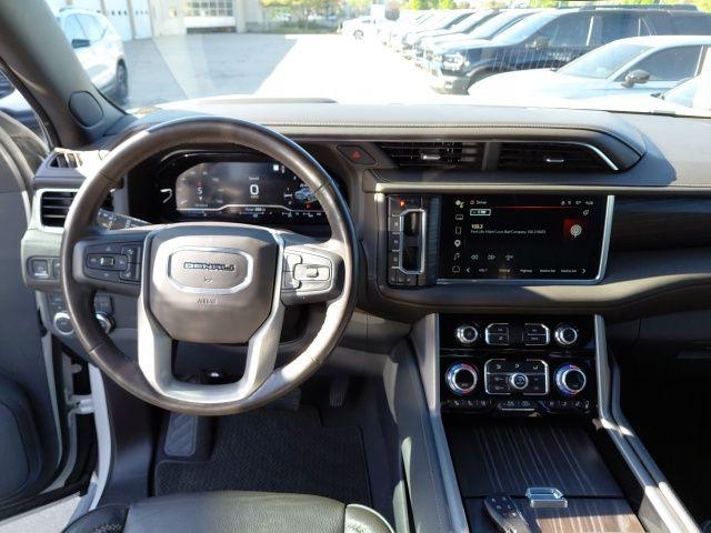 2022 GMC Yukon XL 4WD Denali