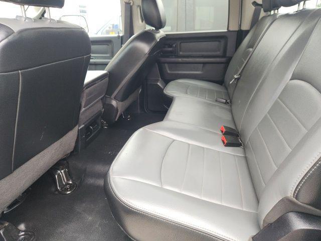 2022 Ram 1500 Classic Tradesman Crew Cab 4x4 5'7" Box