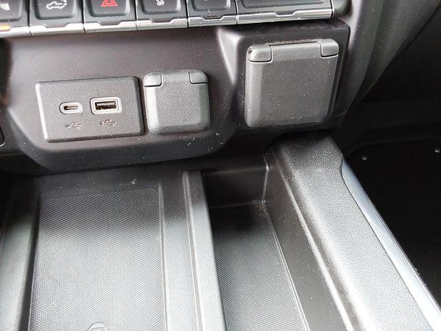 2021 Chevrolet Silverado 3500HD 4WD Crew Cab Long Bed LTZ