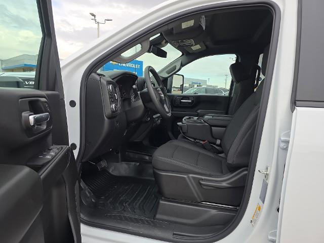 2026 GMC Sierra 2500HD Crew Cab, Standard Bed, Pro, 4WD